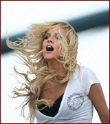ashlee-simpson_13.jpg - 126 KB