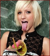 ashlee-simpson_14.jpg - 157 KB