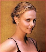 charlize-theron_08.jpg - 144 KB