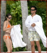 elizabeth-hurley_10.jpg - 119 KB