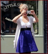 lily-allen_02.jpg - 105 KB