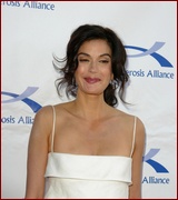 teri-hatcher_03.jpg - 100 KB