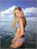 Alizee Poulicek Nude Pictures