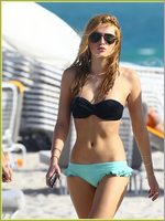 Bella Thorne Nude Pictures