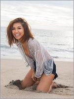 Brenda Song Nude Pictures