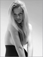 Brooklyn Decker Nude Pictures