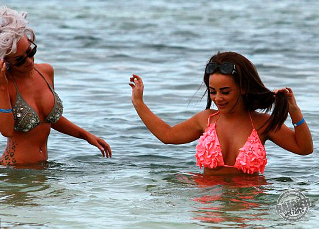 Nackt  Chelsee Healey Hollyoaks star