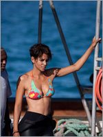 Halle Berry Nude Pictures