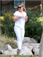 Hilary Duff Nude Pictures
