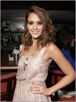 Jessica Alba Nude Pictures