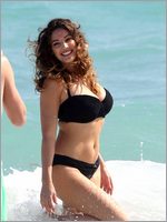 Kelly Brook Nude Pictures