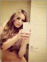 Kelly Brook Nude Pictures