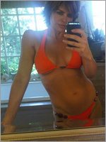 Lisa Rinna Nude Pictures