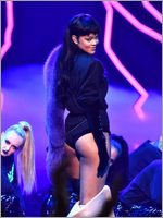 Rihanna Nude Pictures