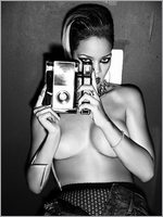 Rihanna Nude Pictures