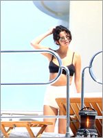 Selena Gomez Nude Pictures