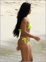 Suelyn Medeiros Nude Pictures