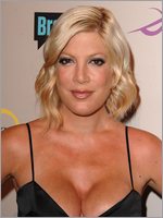 Tori Spelling Nude Pictures