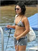 Vanessa Hudgens Nude Pictures