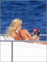 Victoria Silvstedt Nude Pictures