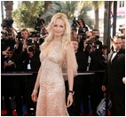 Adriana Karembeu Nude Pictures