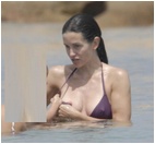 Courteney Cox Nude Pictures