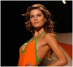 isabeli-fontana_12.jpg - 75 KB