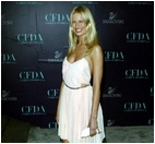 karolina-kurkova_18.jpg - 111 KB