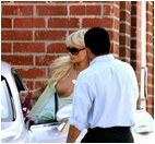 paris-hilton_21.jpg - 128 KB