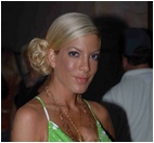 Tori Spelling Nude Pictures