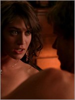 Lizzy Caplan Nude Pictures