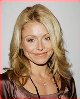 kelly-ripa_16.jpg - 242 KB