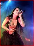 amy-lee_06.jpg - 133 KB