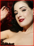 dita-von-teese_03.jpg - 116 KB